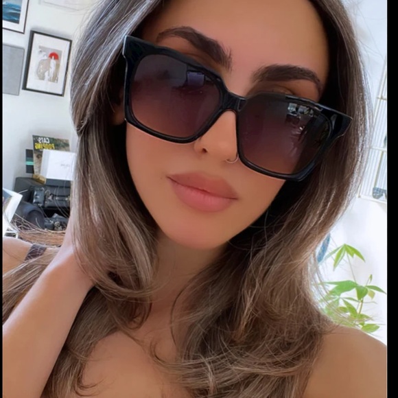 AUTH NWT Burberry Sunglasses BE4335 - Picture 2 of 6